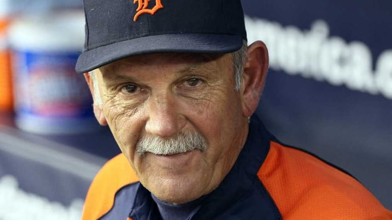 Tigers manager Jim Leyland looks on during batting practice before...