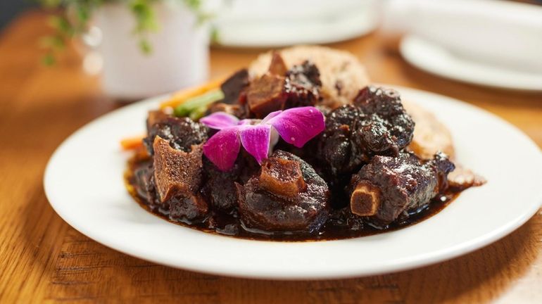 The oxtail platter at Dunns River Lounge in Rockville Centre.