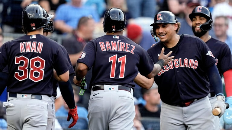 Watch: Jose Ramirez hits two home runs in Indians' win over Royals 