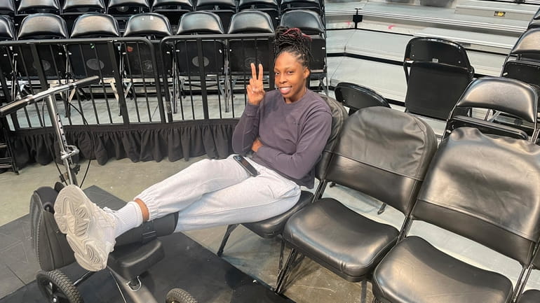 The NY Liberty announce Nyara Sabally is out for 2022 season as they head  into training camp - NetsDaily