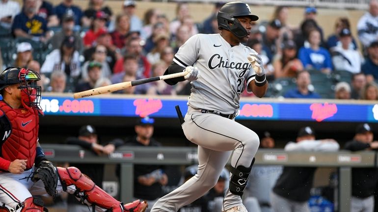 The White Sox Get a New Look, Remembering Chicago