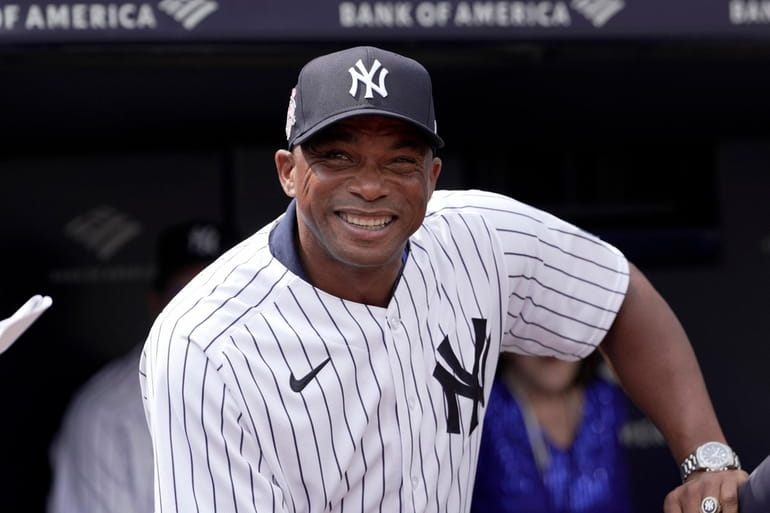BRONX, NY - SEPTEMBER 09: Former New York Yankee Mickey Rivers #17 during  the 75th New York Yankees Old Timers Day on September 9, 2023 at Yankee  Stadium in the Bronx, New