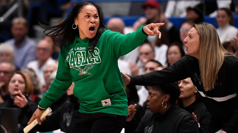 South Carolina head coach Dawn Staley reacts in the second...