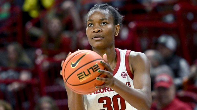 Arkansas forward Maryam Dauda (30) shoots during an NCAA basketball...