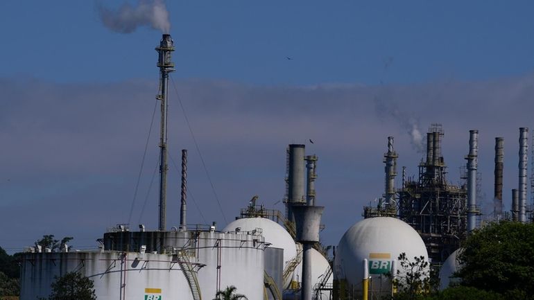 Capuava oil refinery owned by Petrobras sits in Maui, on...