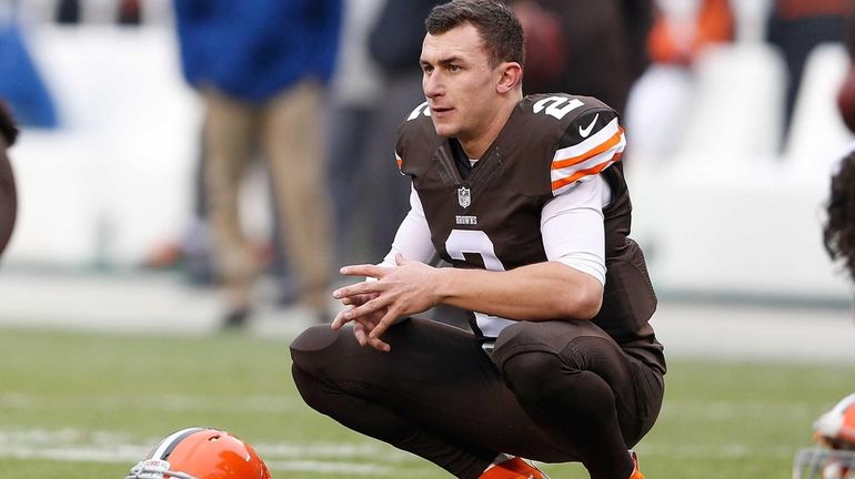 Johnny Manziel says he let down Browns and fans - Newsday