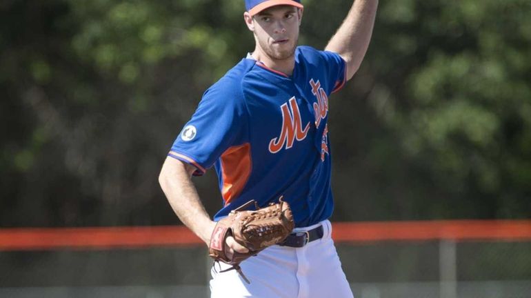 Steven Matz during pitching drills at spring training baseball practicein...