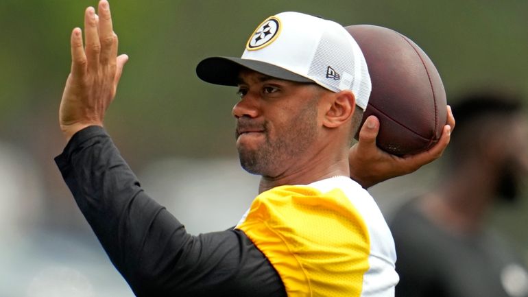 Pittsburgh Steelers quarterback Russell Wilson throws a pass during the...