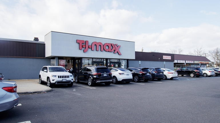 New Plainview T.J.Maxx Opens This Weekend