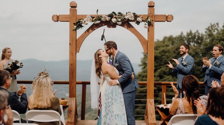 Veronika Potylitsina and Kieran Franzone married at the Windham Mountain...