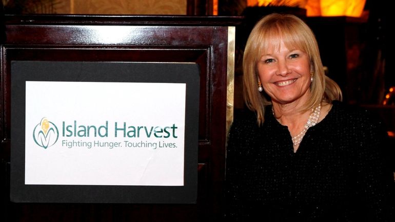 Linda Breitstone started Island Harvest after noticing that a convenience store...