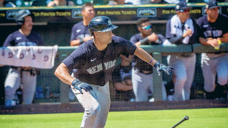 Hawaii's Kiner-Falefa reflects on Father's commitment to MLB dreams