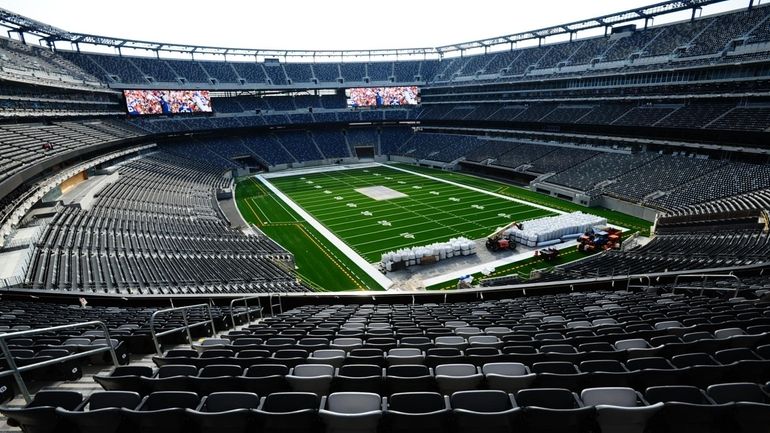 Sensible solution: Giants, Jets to play on opening weekend at home