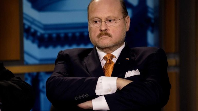 New York City GOP mayoral candidate Joe Lhota waits moments...