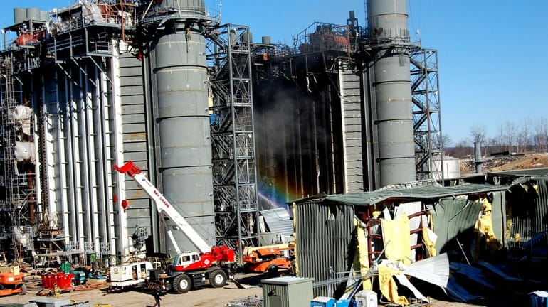 An explosion blew apart the Kleen Energy plant in Middletown,...