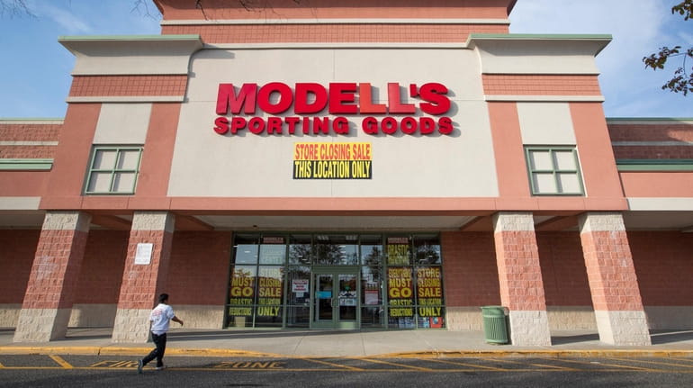 Modell's Sporting Goods to Close All Stores After Bankruptcy