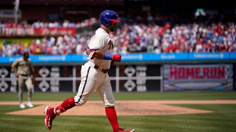 Watch: Bryce Harper breaks career-long home run drought