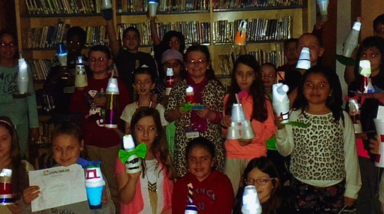 Tracey Kramer's class with their homemade lighthouses.