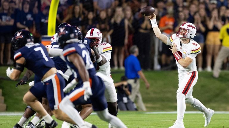 Maryland quarterback Billy Edwards Jr. (9) throws a pass against...