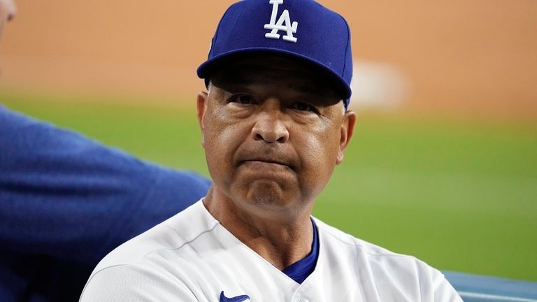 Dodgers manager Dave Roberts learning who real friends are - The