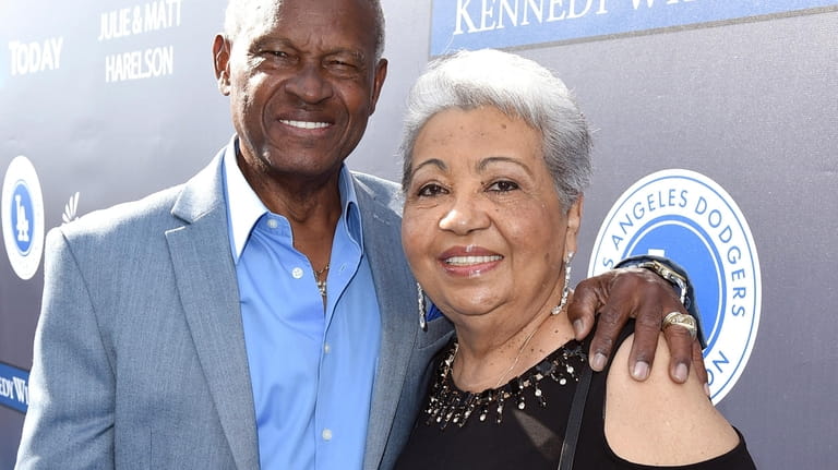 Margarita Mota, the wife of Dodgers great Manny Mota and matriarch of a  baseball family, dies at 81 - Newsday