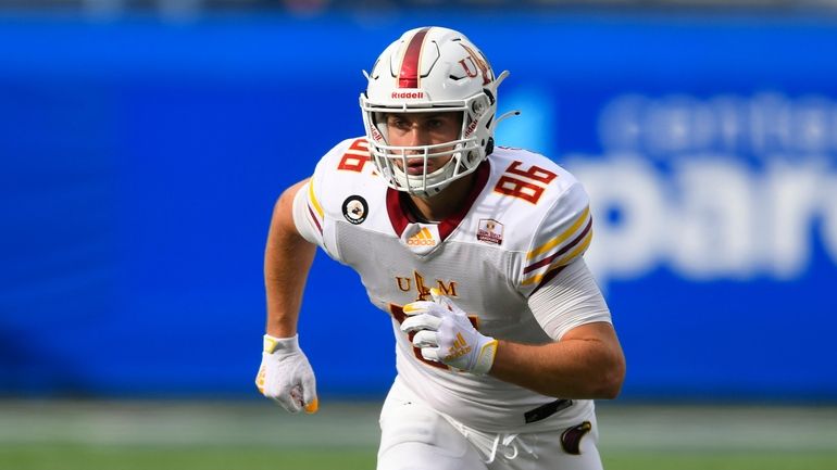 Louisiana Monroe tight end Josh Pederson plays against Georgia State...