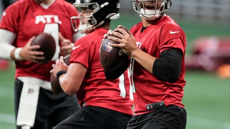 Falcons QB Desmond Ridder built confidence at end of 2022 rookie season