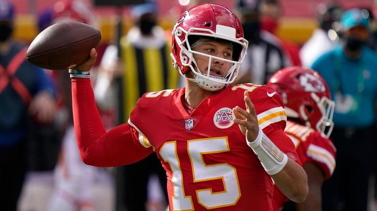 Patrick Mahomes, Chiefs set out to repeat as Super Bowl champions - Newsday