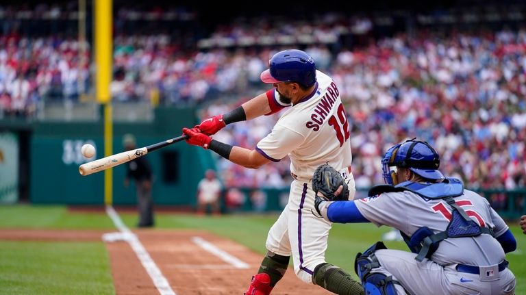 Harper, Schwarber, Castellanos power Phillies past Diamondbacks 5