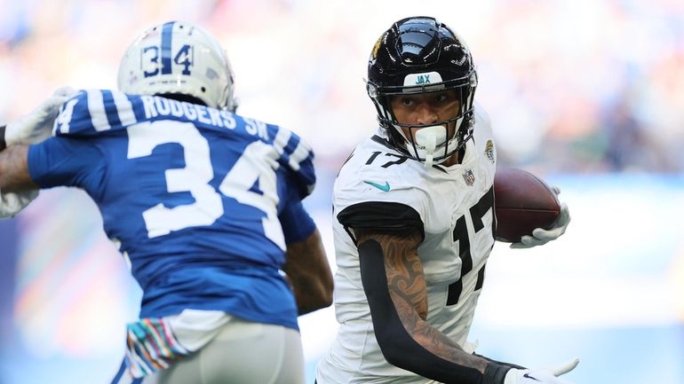 Jaguars' Evan Engram on facing Giants: 'This is weird' - Newsday