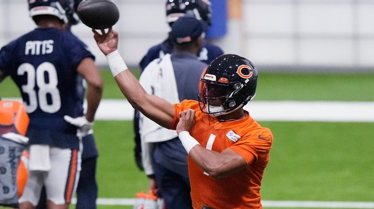 Chicago Bears GM Didn't Rule Out Justin Fields Trade