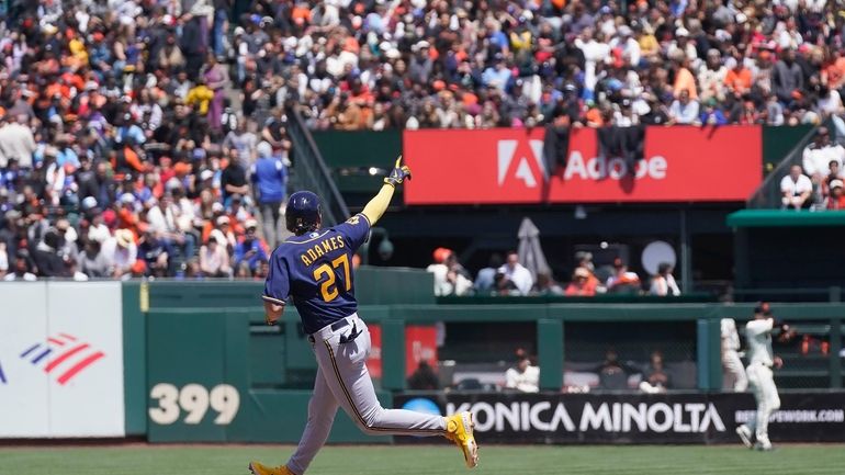 Brewers end 6-game skid with 7-3 victory over Giants - ABC7 San Francisco