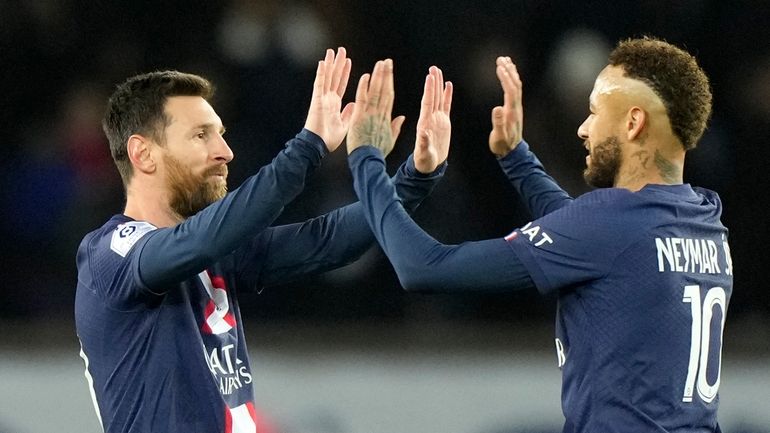 Messi scores 1st goal in Ligue 1 as 10-man PSG defeats Nantes