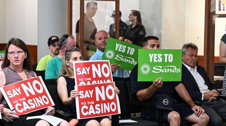 Supporters and critics of the Las Vegas Sands casino-resort proposal...