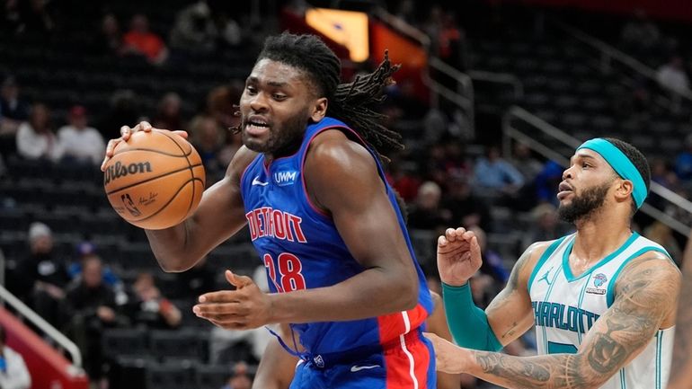 Detroit Pistons center Isaiah Stewart (28) grabs a rebound next...