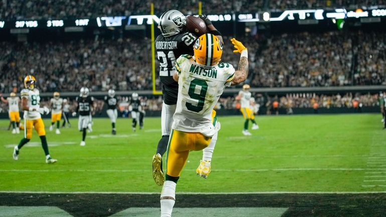 Green Bay Packers defeat New Orleans Saints in preseason game