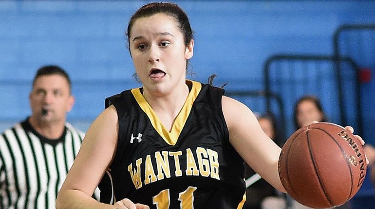 Julia Wilkinson #11 of Wantagh dribbles downcourt during a non-league...