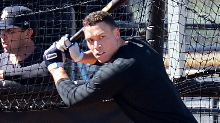 Aaron Judge growing out beard will make you want Yankees to change