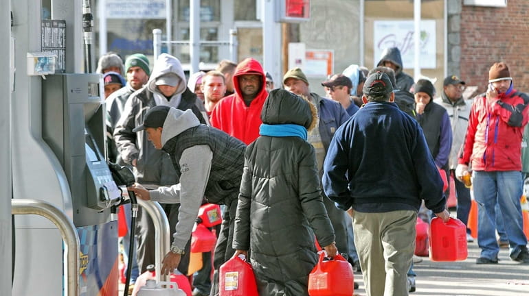 People waited on line for gas on Peninsula Boulevard in...