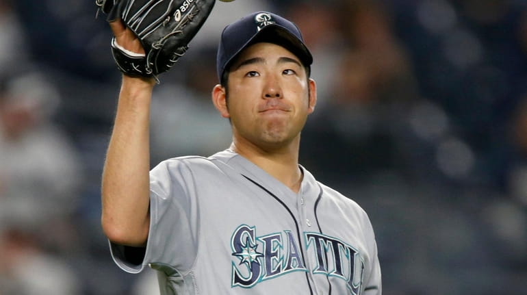 Did Yusei Kikuchi use pine tar? Aaron Boone says Yankees 'looked