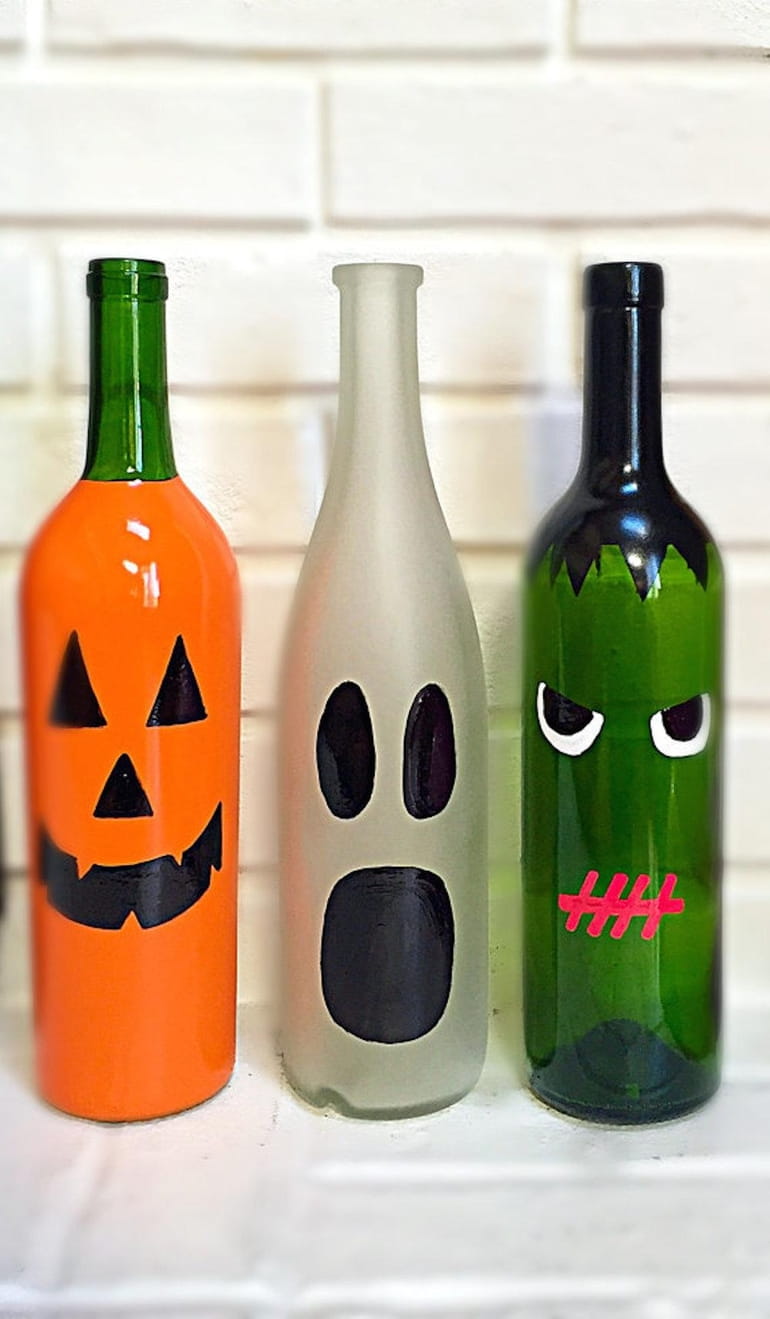 A Spooky Kind Of Fun: Recycled Halloween Wine Bottle Craft