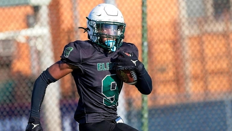 Isaiah Davis' kickoff return for a touchdown provides spark to lift Elmont  over Long Beach - Newsday