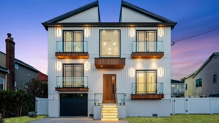 This $2.34 million Atlantic Beach home has an inground pool.