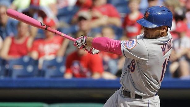 Utley gets day off, Phillies try to salvage Mets series