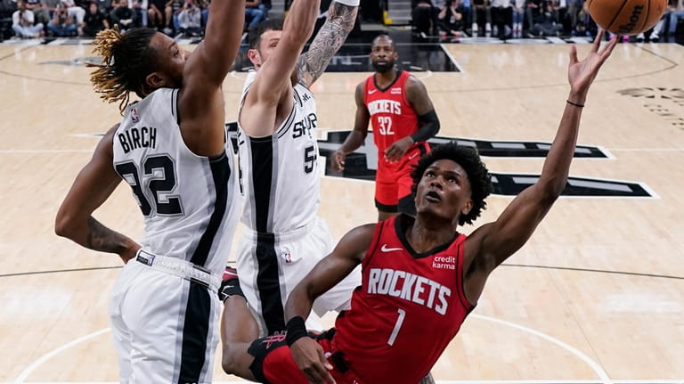Victor Wembanyama scores 15 points to lead the Spurs past the Rockets  117-103