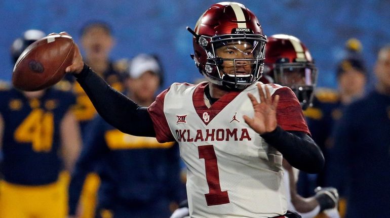 Kyler Murray of the Oklahoma Sooners passes against the West...