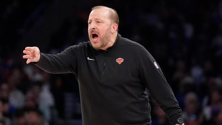Knicks head coach Tom Thibodeau calls out to players during...