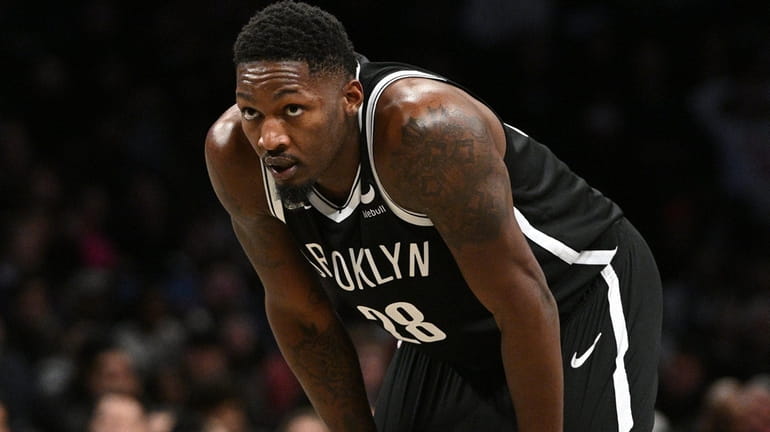 Report: Jazz Have 'Strong Interest' In Dorian Finney-Smith