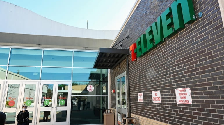 7-Eleven To Open INSIDE Palisades Mall - Rockland County Business