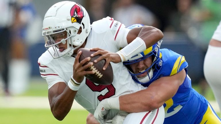 Cardinals Players Show Off A Fresh Look For A Road Trip